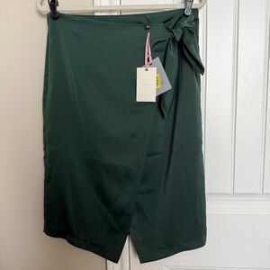 Alex Marie Dark Green Faux Wrap Satin Skirt Size 8 NWT